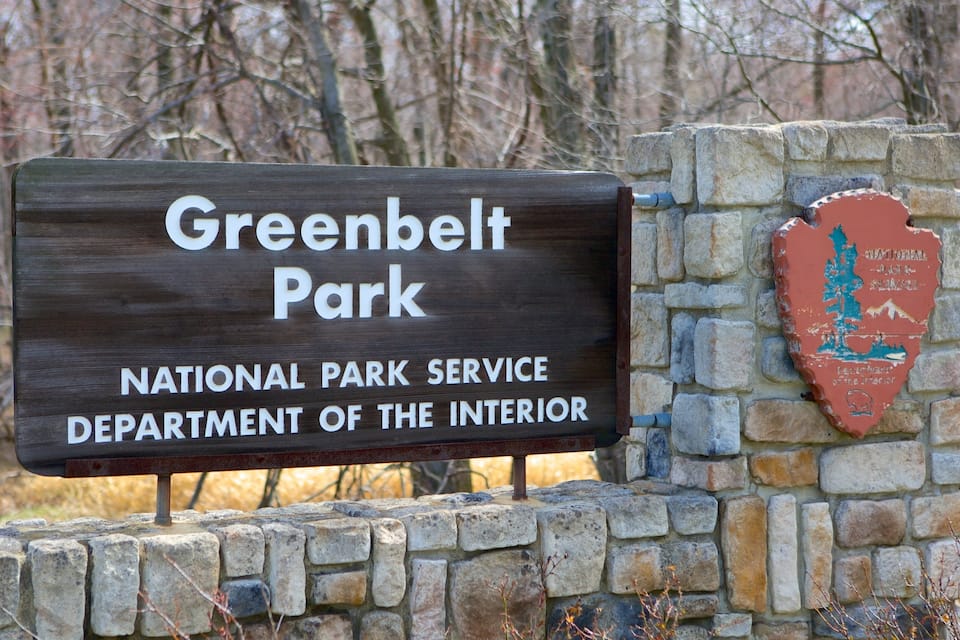 A sign for Greenbelt Park, National Park Service, Department of the Interior.