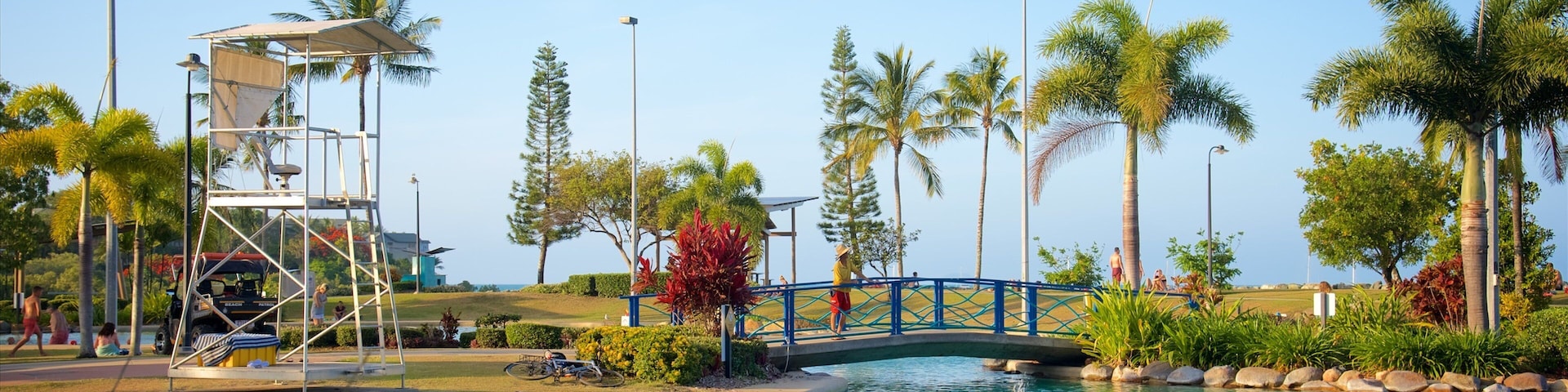 Airlie Beach Lagoon which includes swimming and a pool