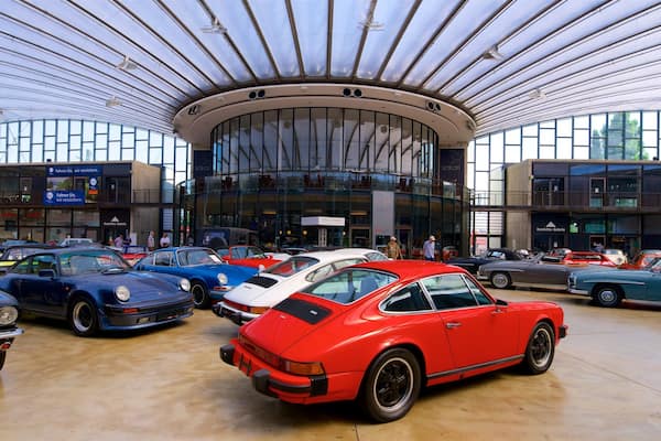 Centre de voitures anciennes Classic Remise DĂŒsseldorf