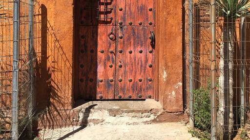 Charming town with cobblestone streets, cute cafés and interesting architecture.
#bajacalifornia
#doors
(Feb 2017)