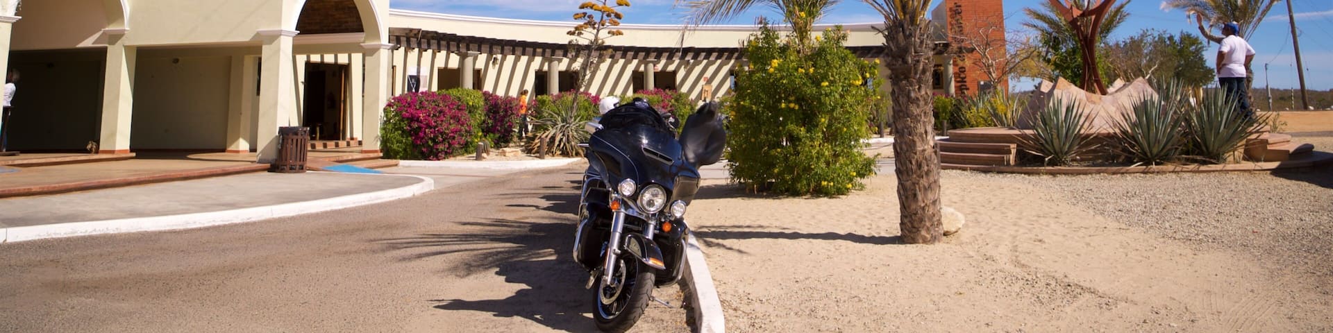 Tropic of Cancer Monument which includes a sandy beach