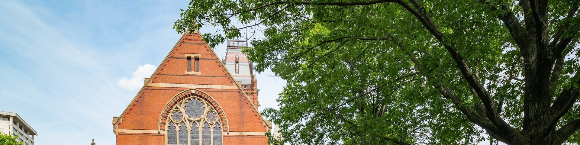 Memorial Hall showing a church or cathedral and a garden