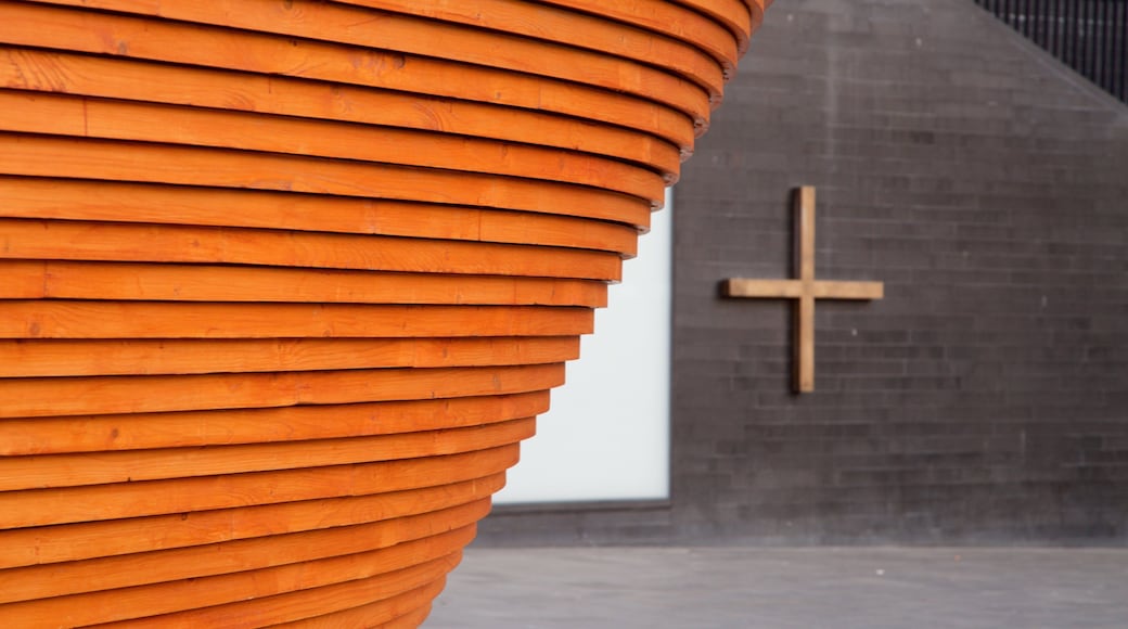 Kamppi Chapel which includes a church or cathedral