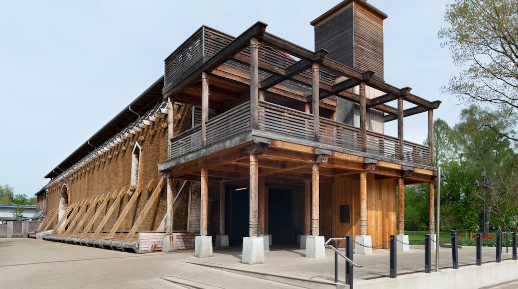 Das Gradierwerk in Bad Sassendorf, Kurpark, 13.04.2024