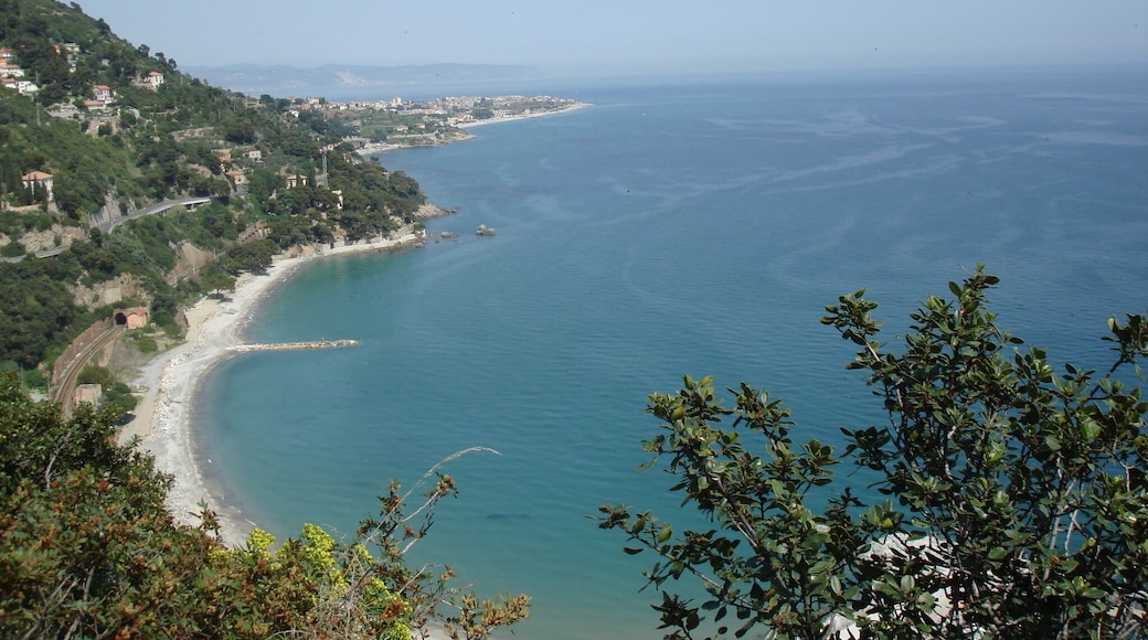 18010 Cervo IM, Italy