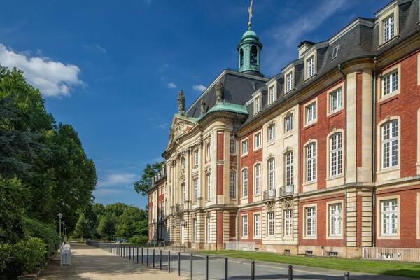 Münster Castle featuring chateau or palace and heritage architecture