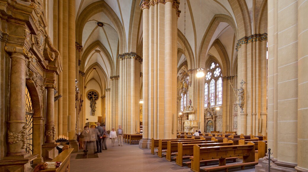 Paderborn Cathedral featuring heritage elements, interior views and a church or cathedral