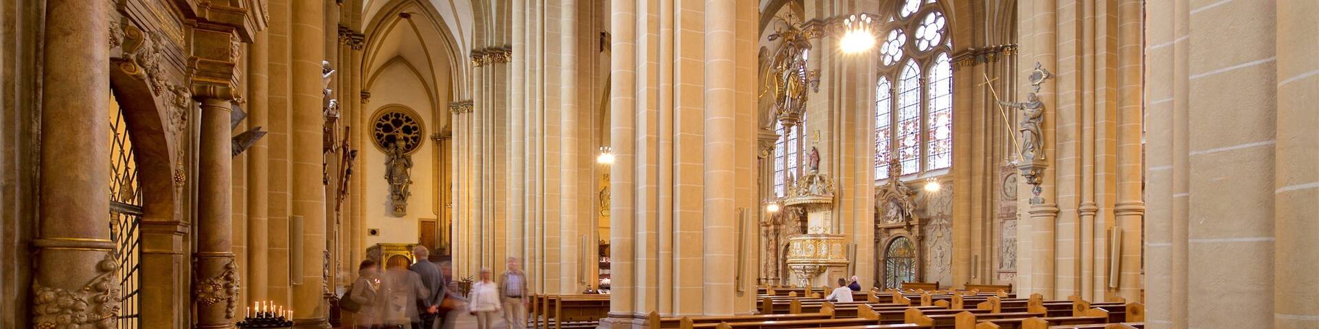 Paderborn Cathedral featuring heritage elements, interior views and a church or cathedral