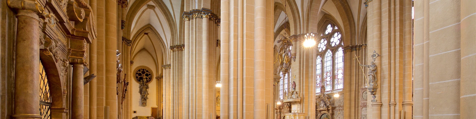 Paderborn Cathedral featuring heritage elements, interior views and a church or cathedral