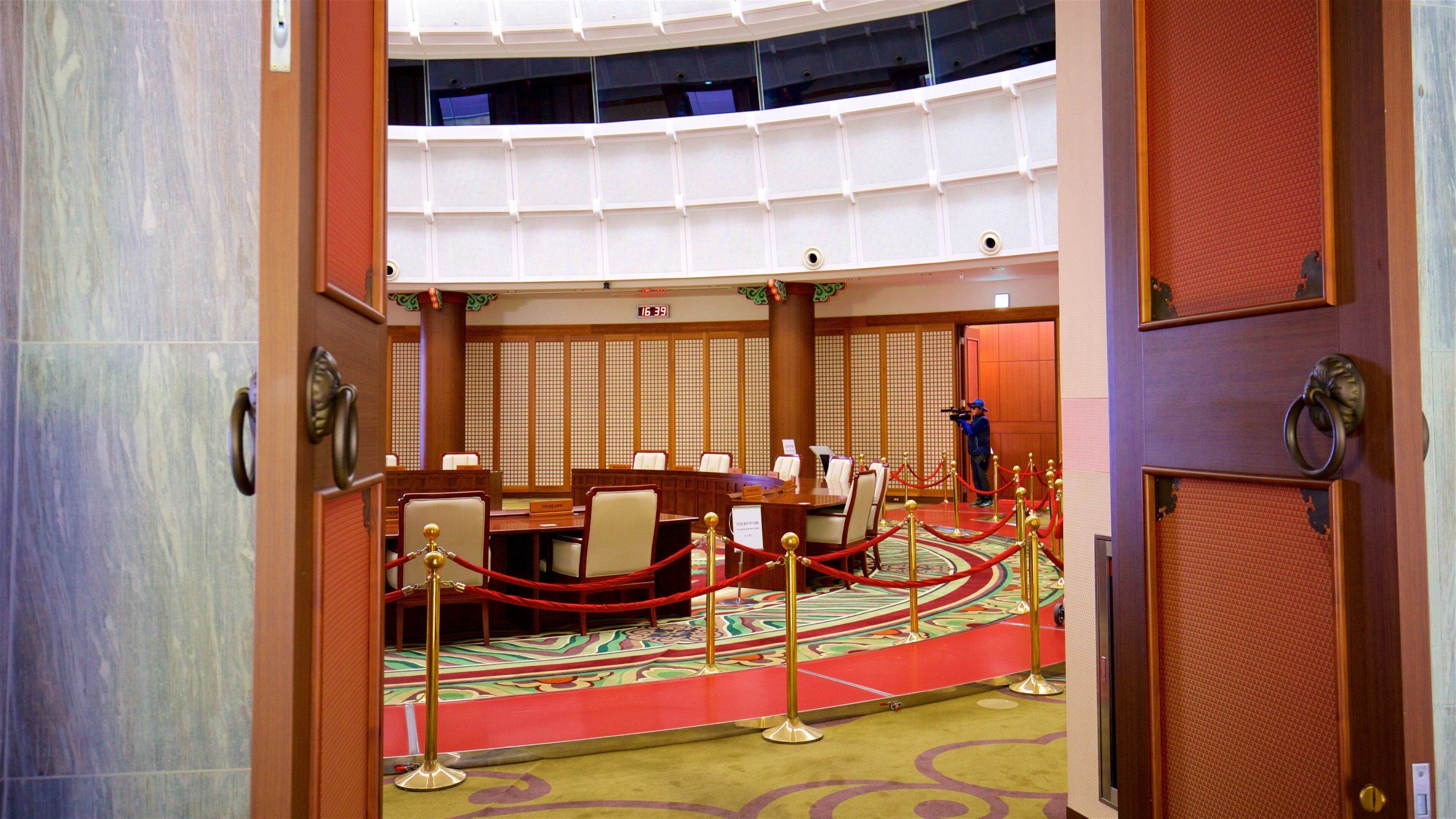 APEC Naru Park caracterizando vistas internas e elementos de patrimônio