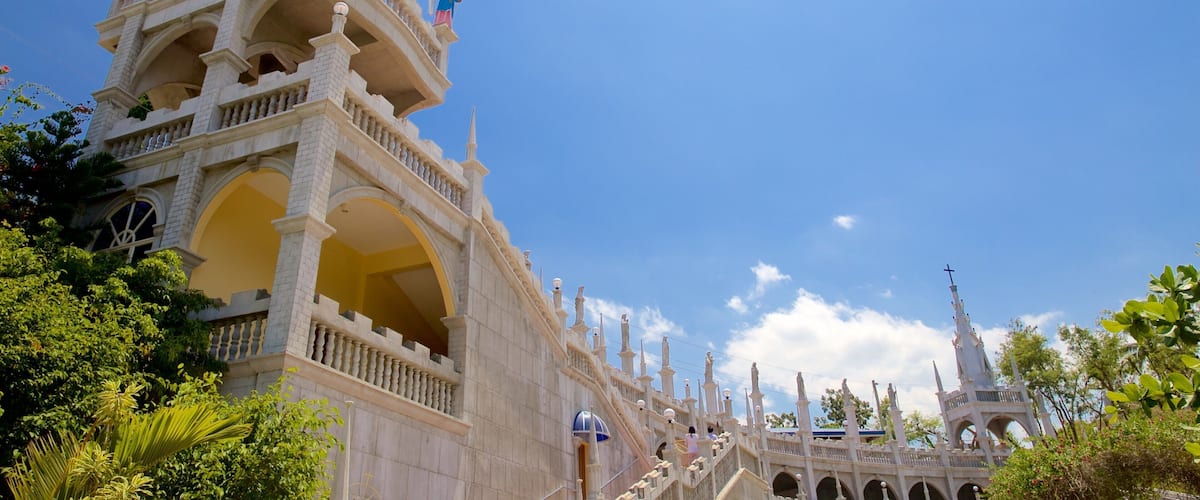 Tempio di Simala che include architettura d\'epoca