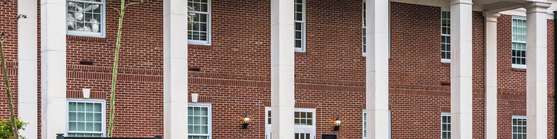 Savannah_ArmstrongAtlanticStateUniversity_6285853_0003