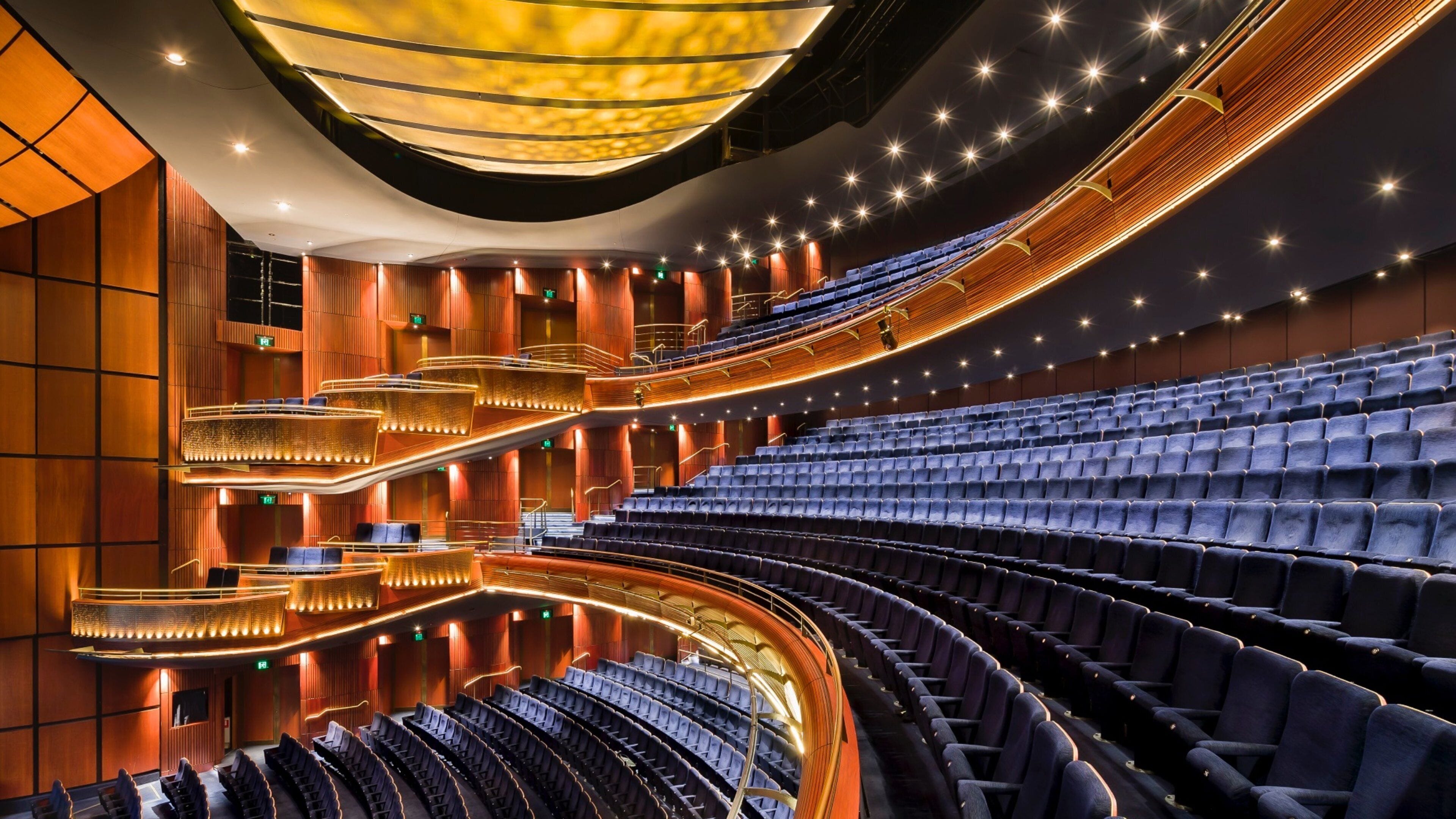 Teatro lírico de Sídney ofreciendo escenas de teatro y vista interna
