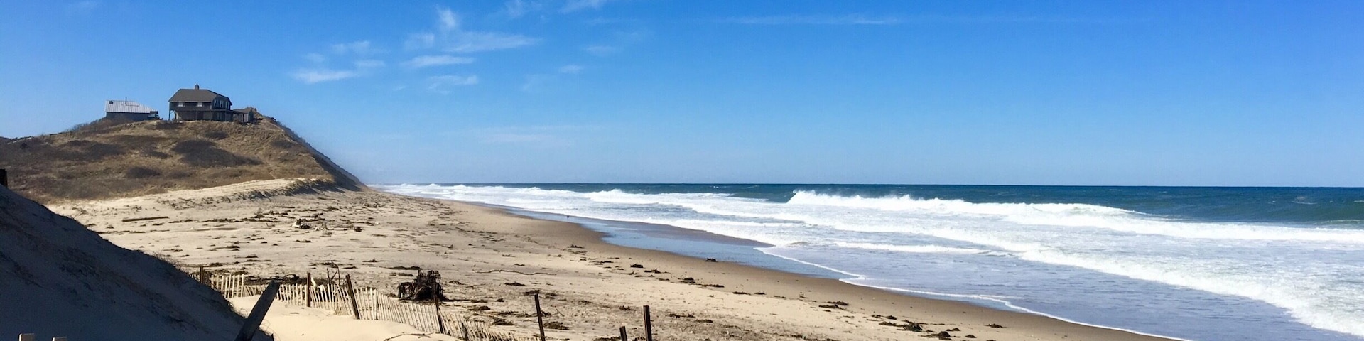 We'll be headed home to California in a few days, so we decided to drive around Cape Cod and check out the scenery. It was such a nice day.
