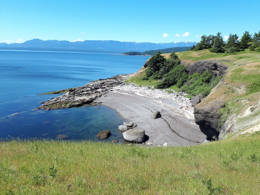 Helliwell.....a little piece of Heaven. A must see on Hornby #beautifulbc #pnwbeauty #hornbyisland