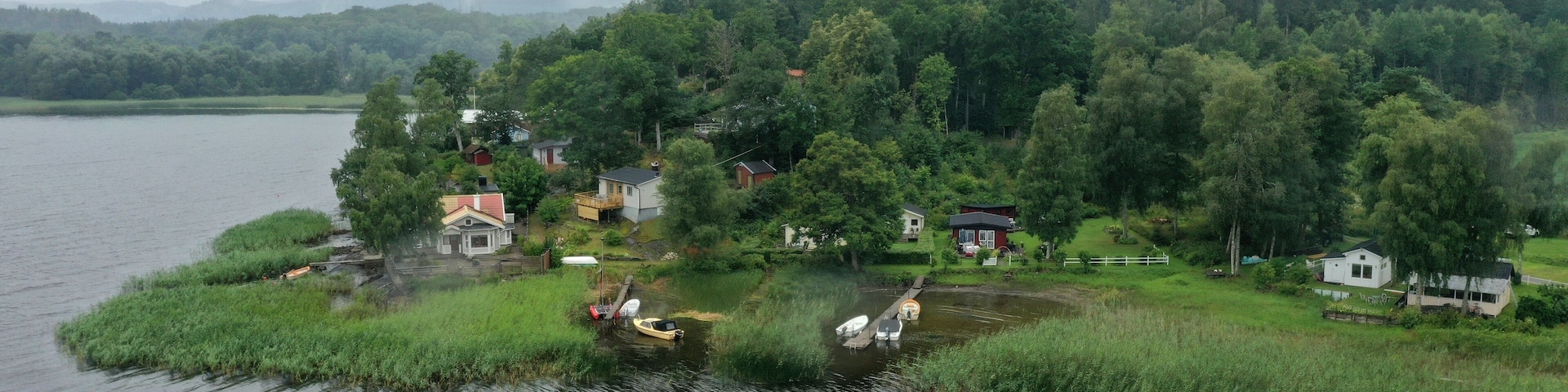 lac et ville de Ulricehamn en Suède