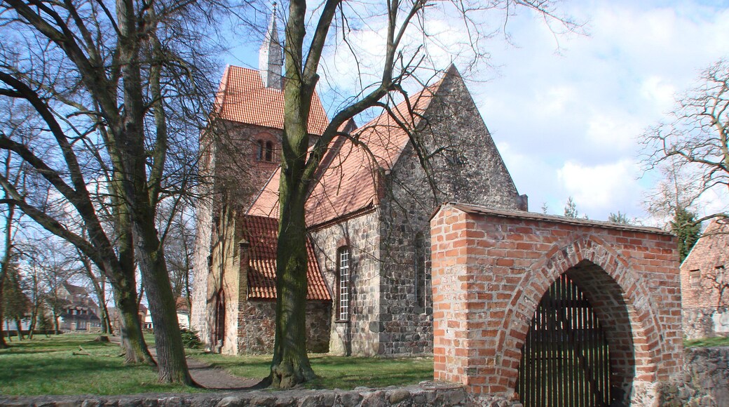 Arensdorf alte Wehrkirche