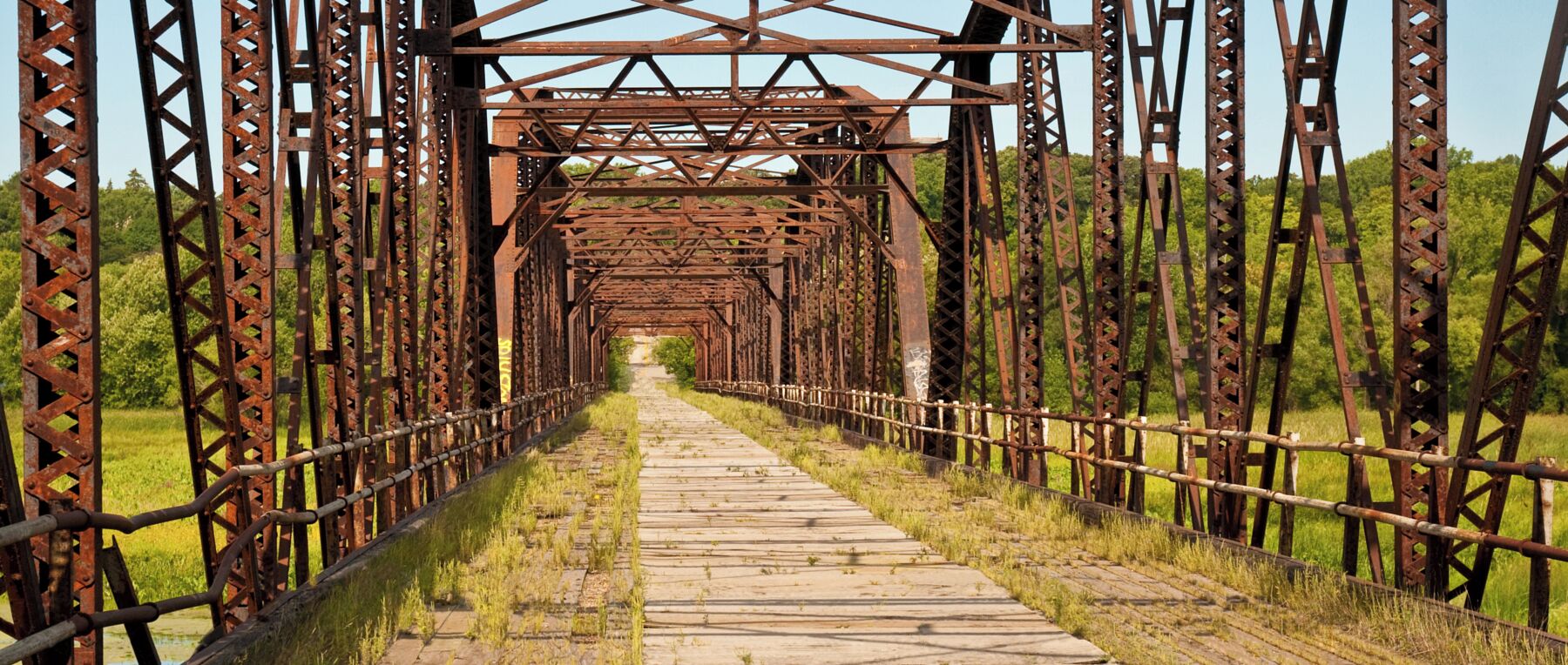 Old Cedar Avenue Bridge