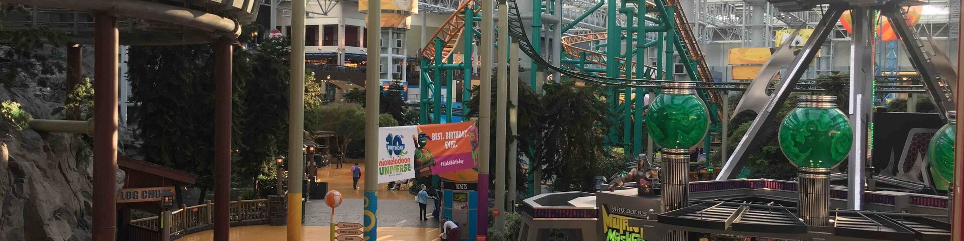 A full size theme park inside of a mall... four stories, so many stores & so much to do. Very happy I got to see it - something I used to dream about as a kid!
April 2018