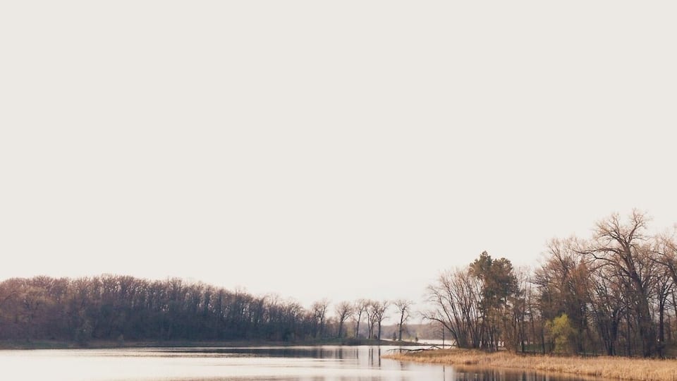 Bush Lake in Bloomington on a warm spring evening. Nice beach and bike paths nearby. www.bradleyhanson.com