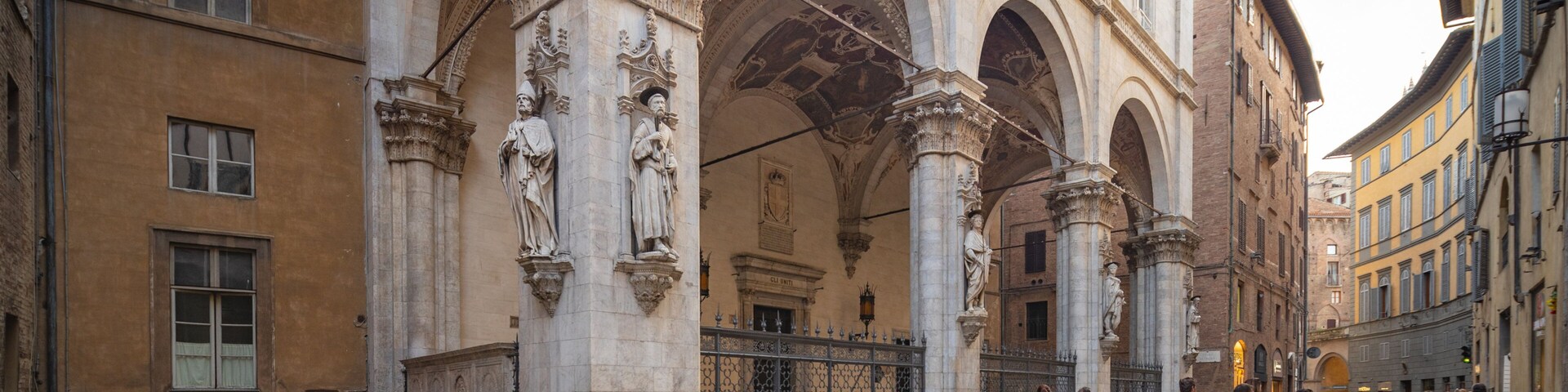 Loggia della Mercanzia