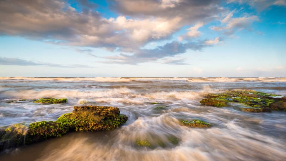 St. Augustine Florida Scenic Beach Ocean Landscape with crashing waves near Palm Coast state park beaches; Shutterstock ID 250270918; purchase_order: SP-1269 HA 2018 Batch 1; Order: ; client: ; other: