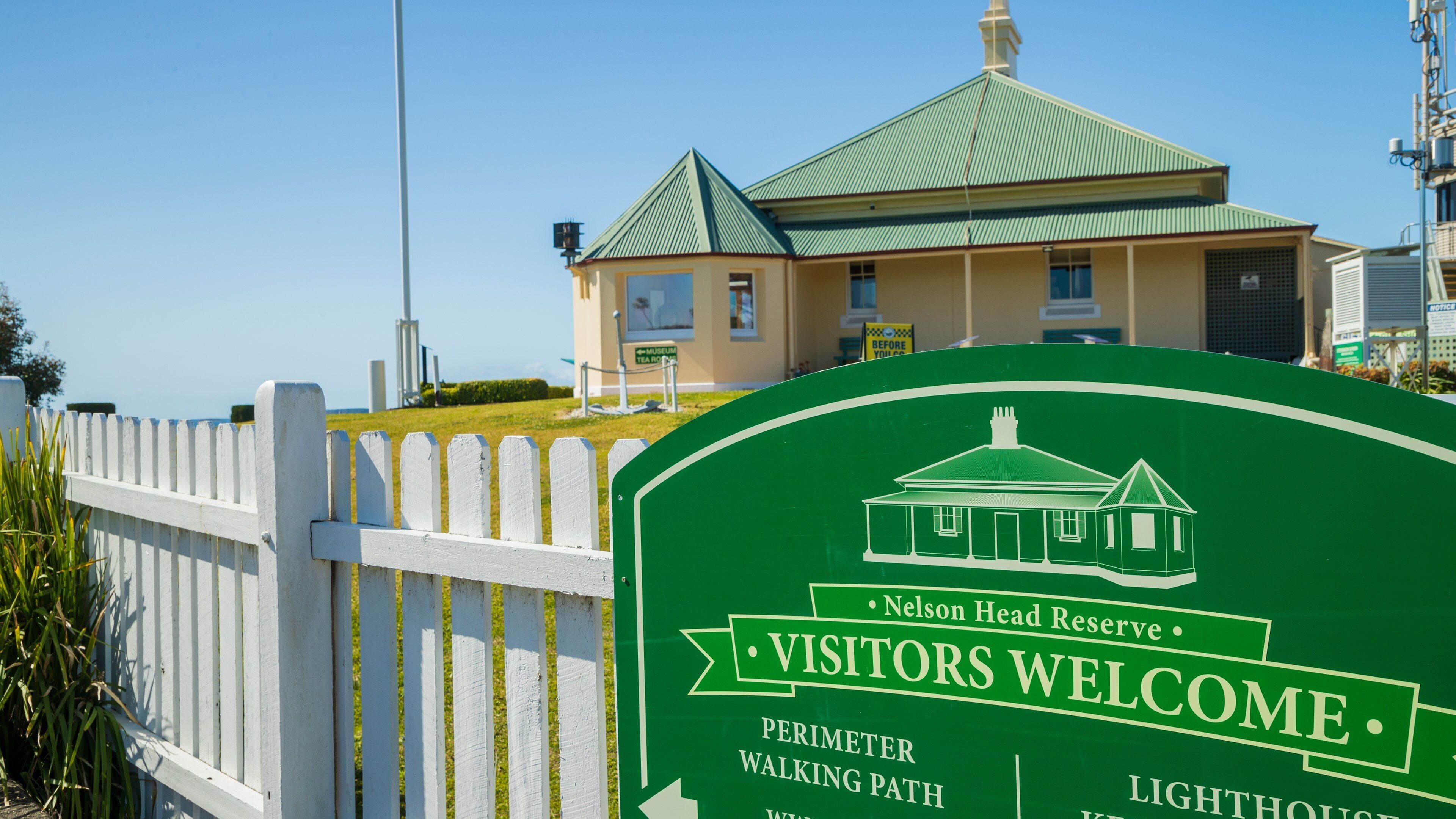 Nelson Head Lighthouse which includes signage