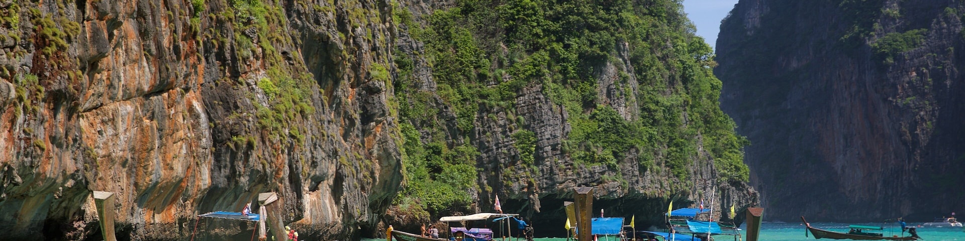 Maya Bay featuring a bay or harbor, tropical scenes and general coastal views
