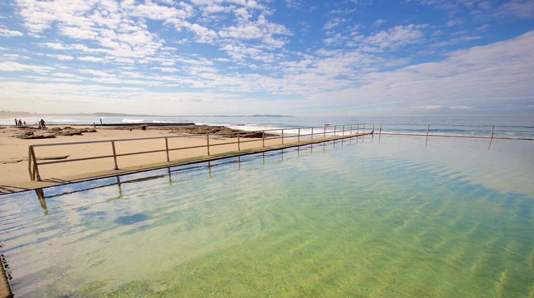 Cronulla Beach som visar en pool