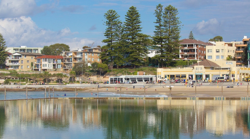 クロヌラ ビーチ 表示 海岸線の眺め