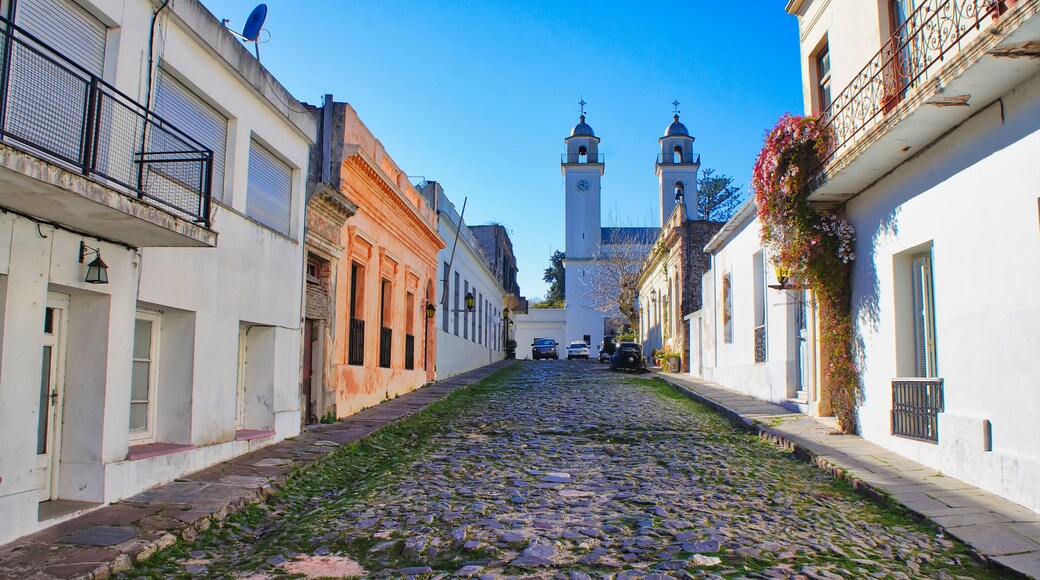 Uruguay, Streets of Colonia Del Sacramento in historic center (Barrio Historico)