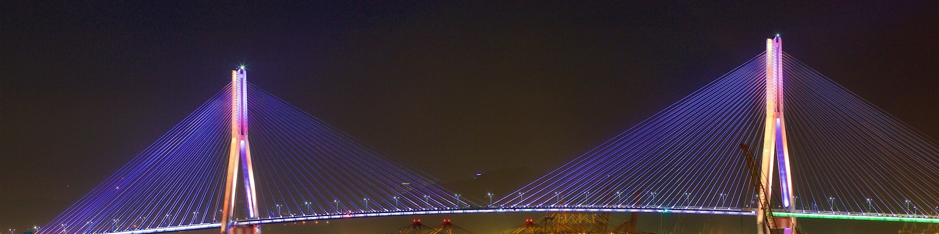 Jung District which includes a city, a river or creek and a bridge