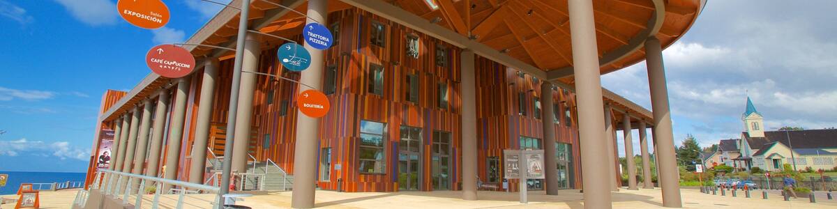 Teatro del Lago which includes modern architecture