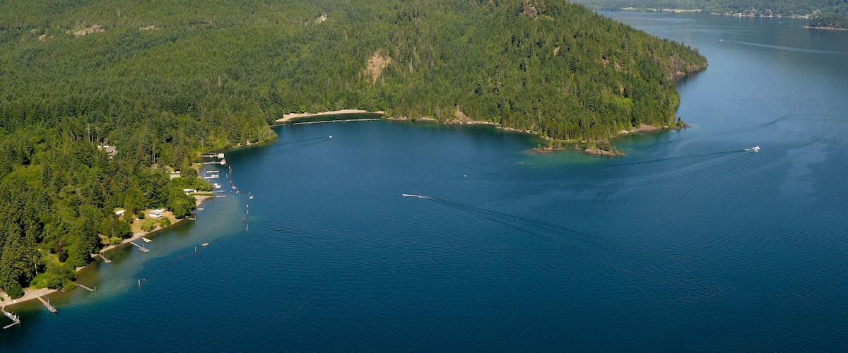 Gordon Bay, Cowichan Lake, Vancouver Island Aerial Photographs