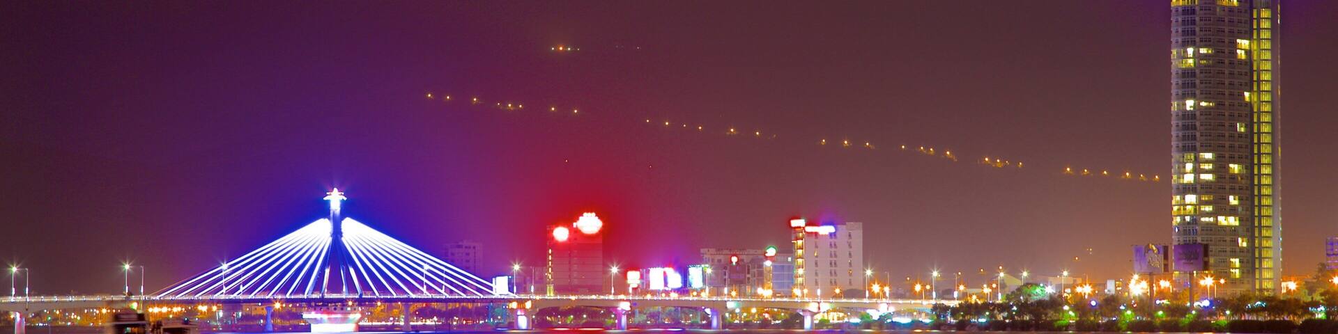 Han River Bridge showing a city, night scenes and nightlife