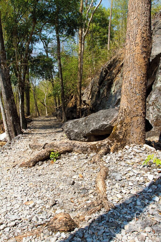 Hellfire Pass Memorial museum is a somber reminder of what man can do to man. About 2h00 north of Kanchanaburi, it is a worthwhile excursion and walk through the areas that were built by hand by too many prisoners of war to open the Burma-Thailand railway. So many died that it is known as "Death Railway".