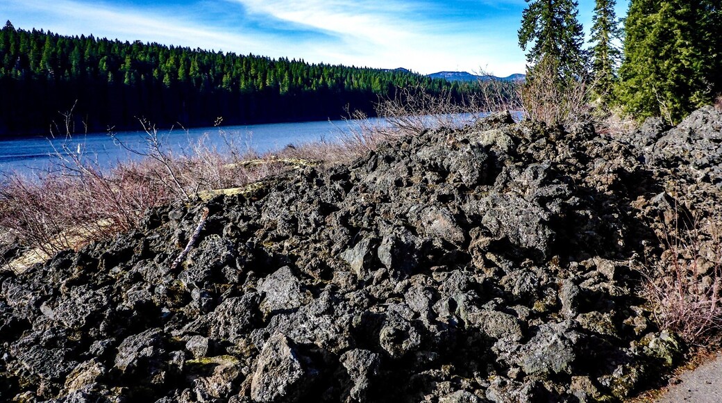 Certain portions of the path leave little doubt about the lake's origin.