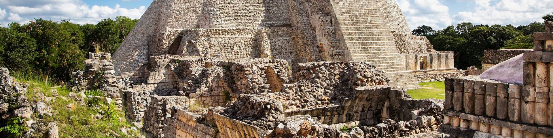 Magician (Piramide del adivino) in ancient Mayan city Uxmal, Mex