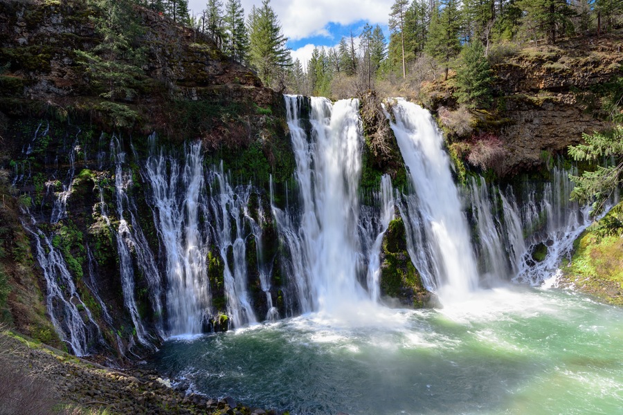 MacArthur Burney Falls, California, USA