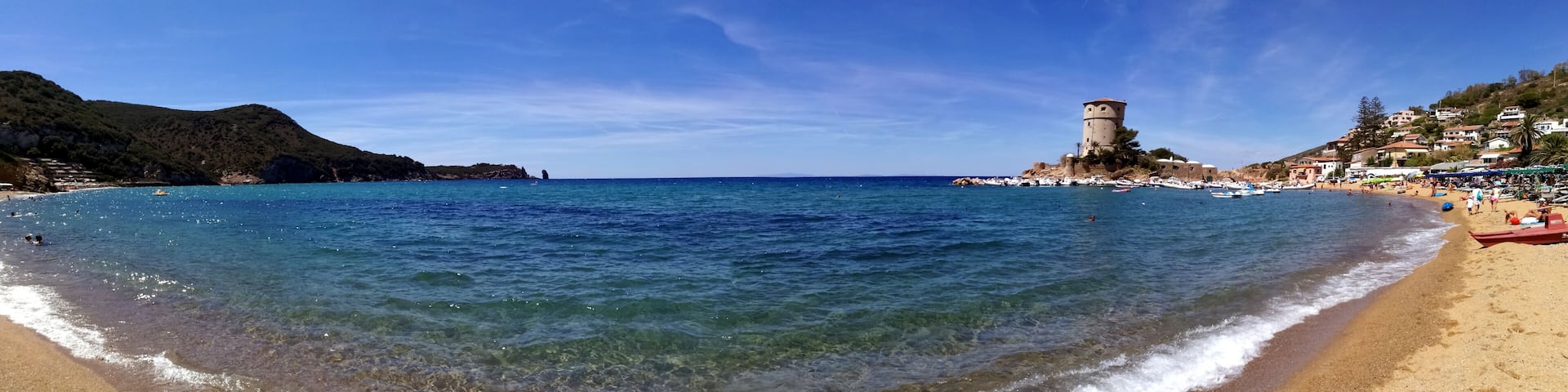 Isola del Giglio Campese beach