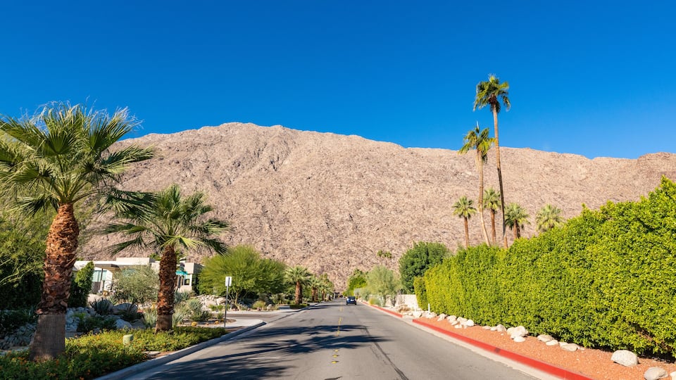 City streets of Palm Springs in the fall on a beautiful blue sky day in downtown.