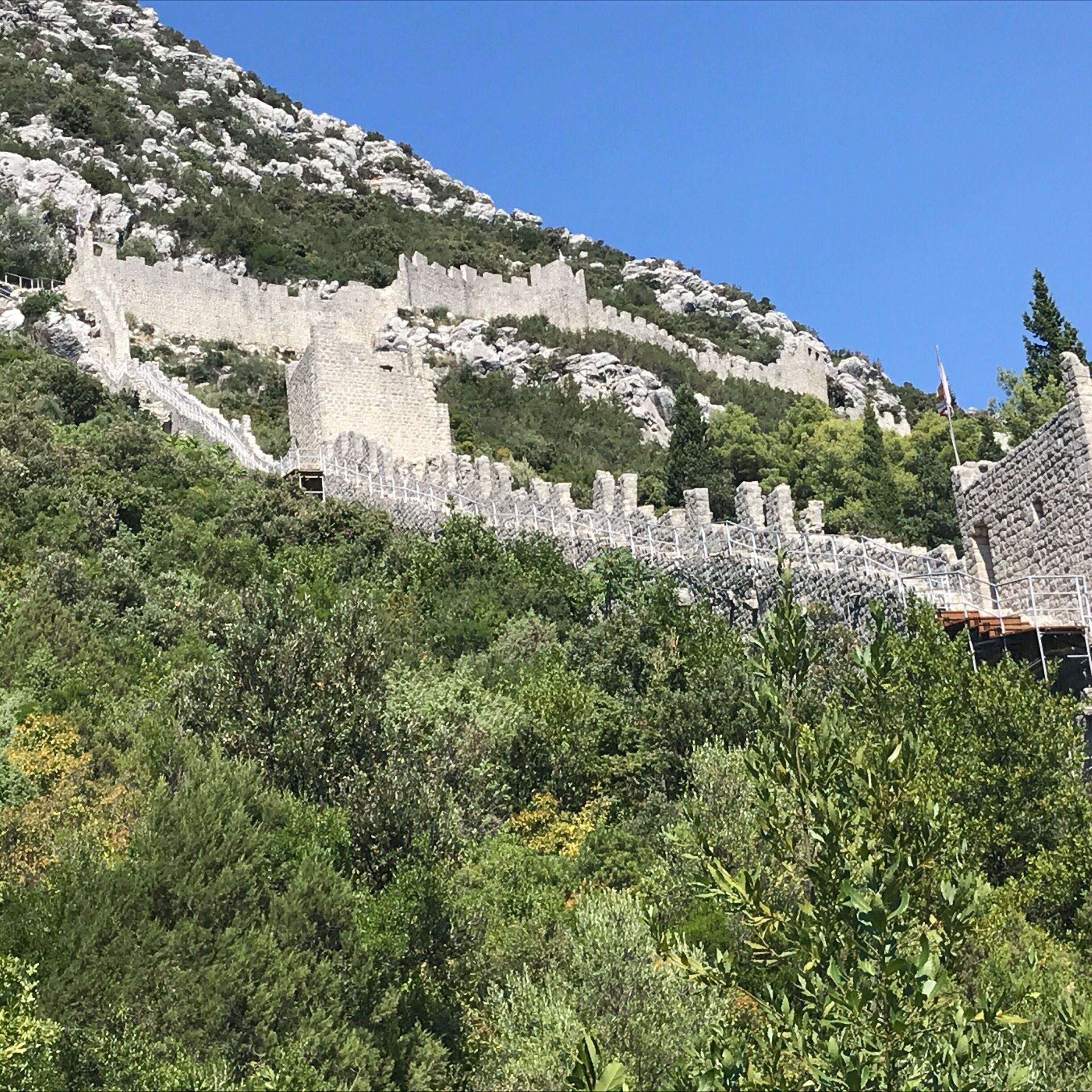 A wonderful hike along the outer city wall in Ston.