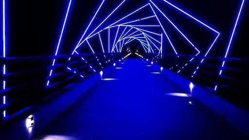 High Trestle Bridge that runs over the Des Moines River