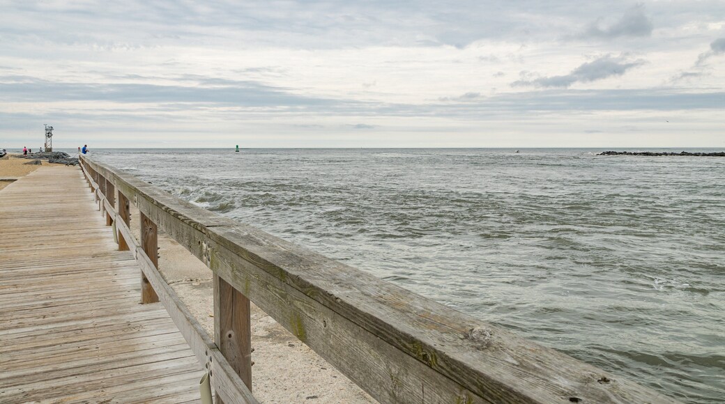 Inlet Park showing general coastal views