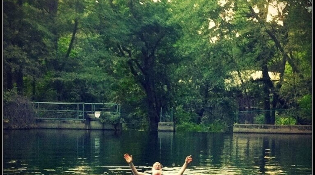 Situated at the top of Lithia Park in Ashland and straddling Ashland Creek, this is a great place to cool off on those triple digit summer days, even though the water is fairly frigid. Just beware the reservoir is closed some years at the end of summer due to bacteria build-up. The friendly local guy in the picture was so stoked to dive in that I had to snap a picture then dive in myself.
#waterlust #WeekendGetaway