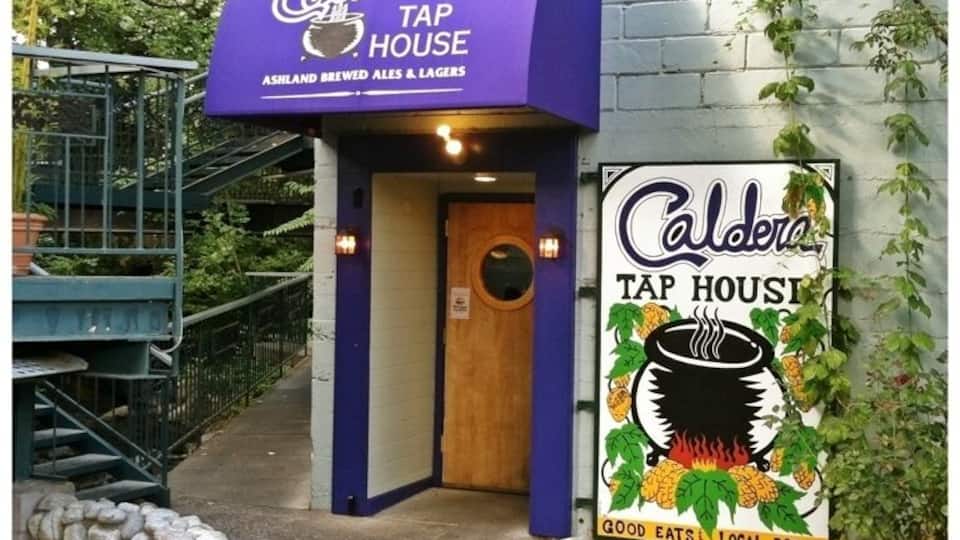 Prior to the New Years flood of '97, this was a Rogue Brewery, but it was washed out in the swollen Ashland Creek, unfortunately. It's nice to see Caldera Brewery now occupies this space with a tap house. The tap house has lots of different choices, and you can find a few different styles in cans as well. Definitely some #Delicious microbrew.