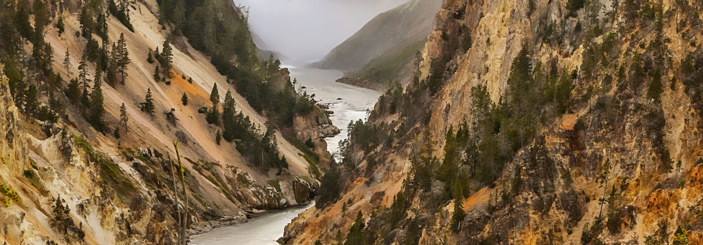 I arrived at this location at dusk and managed to capture this image with the rocks warmed but the last of the sunset sky. This Iconic image of Yellowstone National park was top of my 'must dos for Yellowstone" and it did not disappoint. I also attempted sunrise and another sunset that were not as rewarding - timing is everything. #Adventure #yellowstone #sunset #Artists #point Nikon D850 24-120mm @120mm, F13, ISO 31, 10sec.