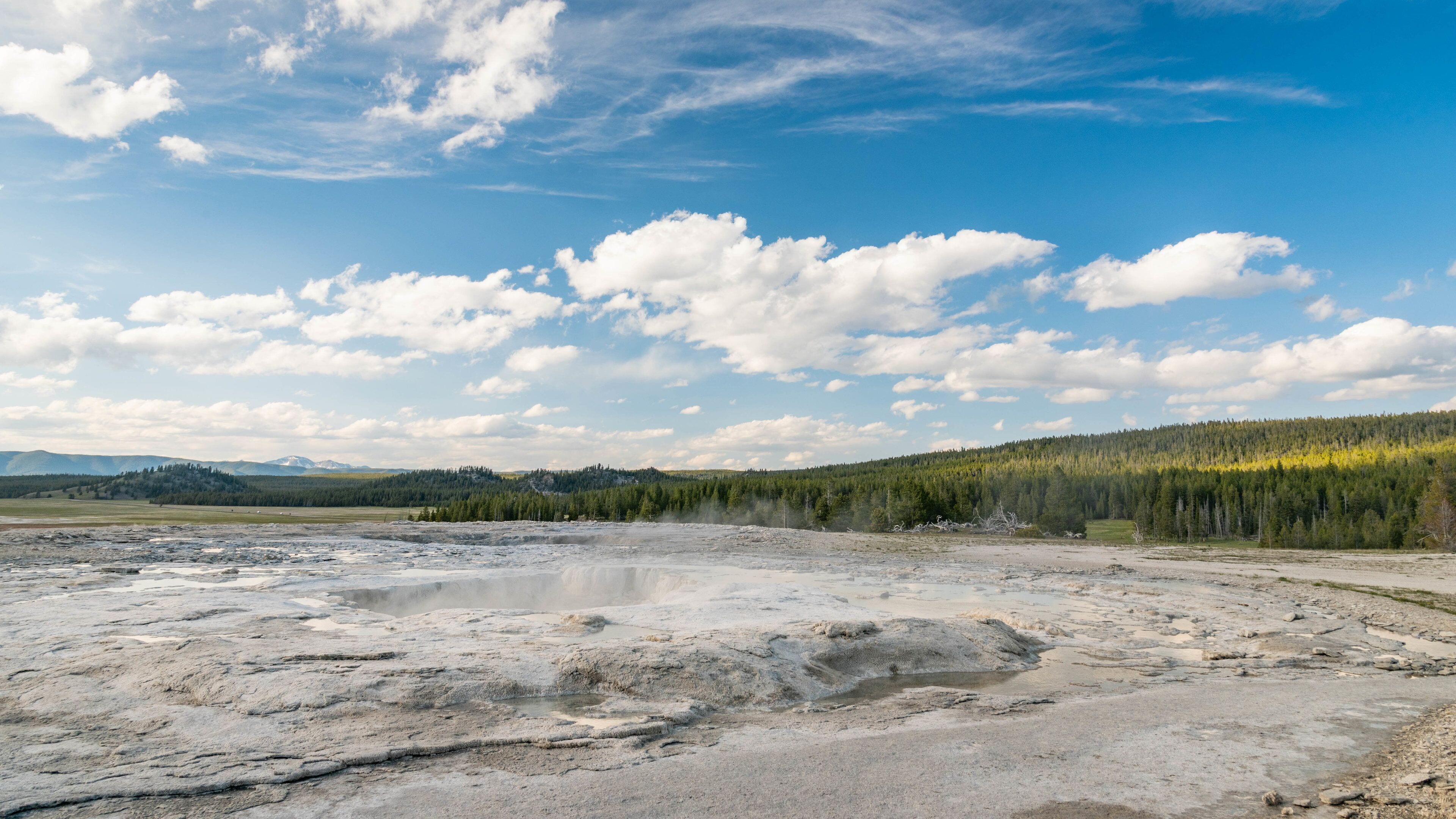 Fountain Paint Pot which includes tranquil scenes, landscape views and a hot spring