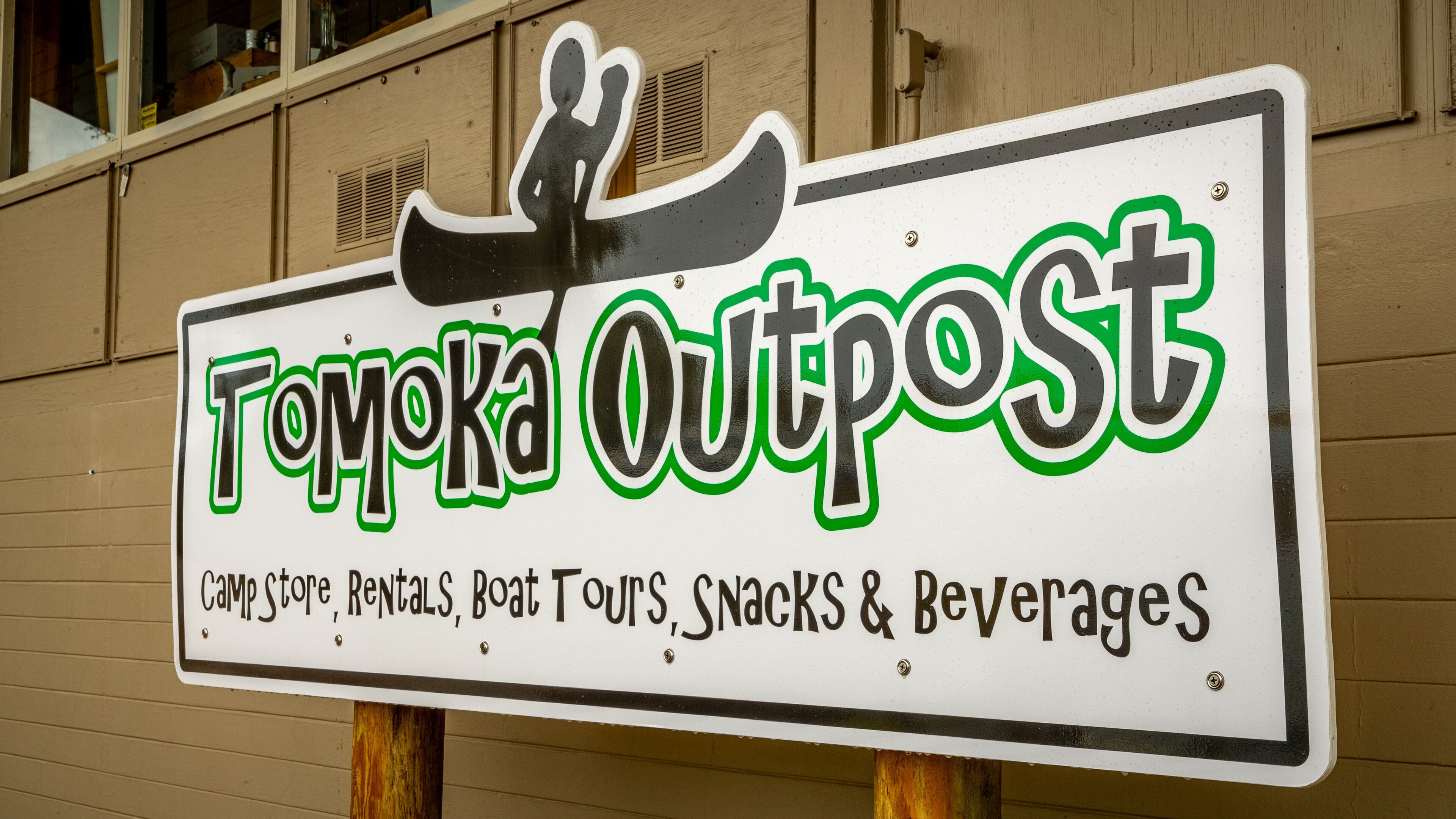 Tomoka State Park showing signage