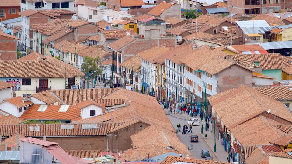 San Blas showing a city
